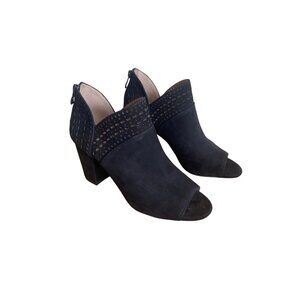 Antonio Melani Cliffer Black Peep Toe‎ Suede Booties 9M New